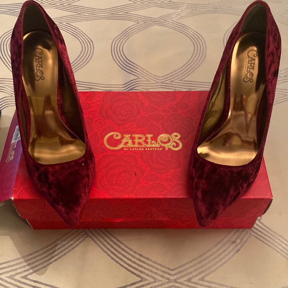 Red Velour Carlos by Carlos Santana heels, worn once, size 9 comes with box